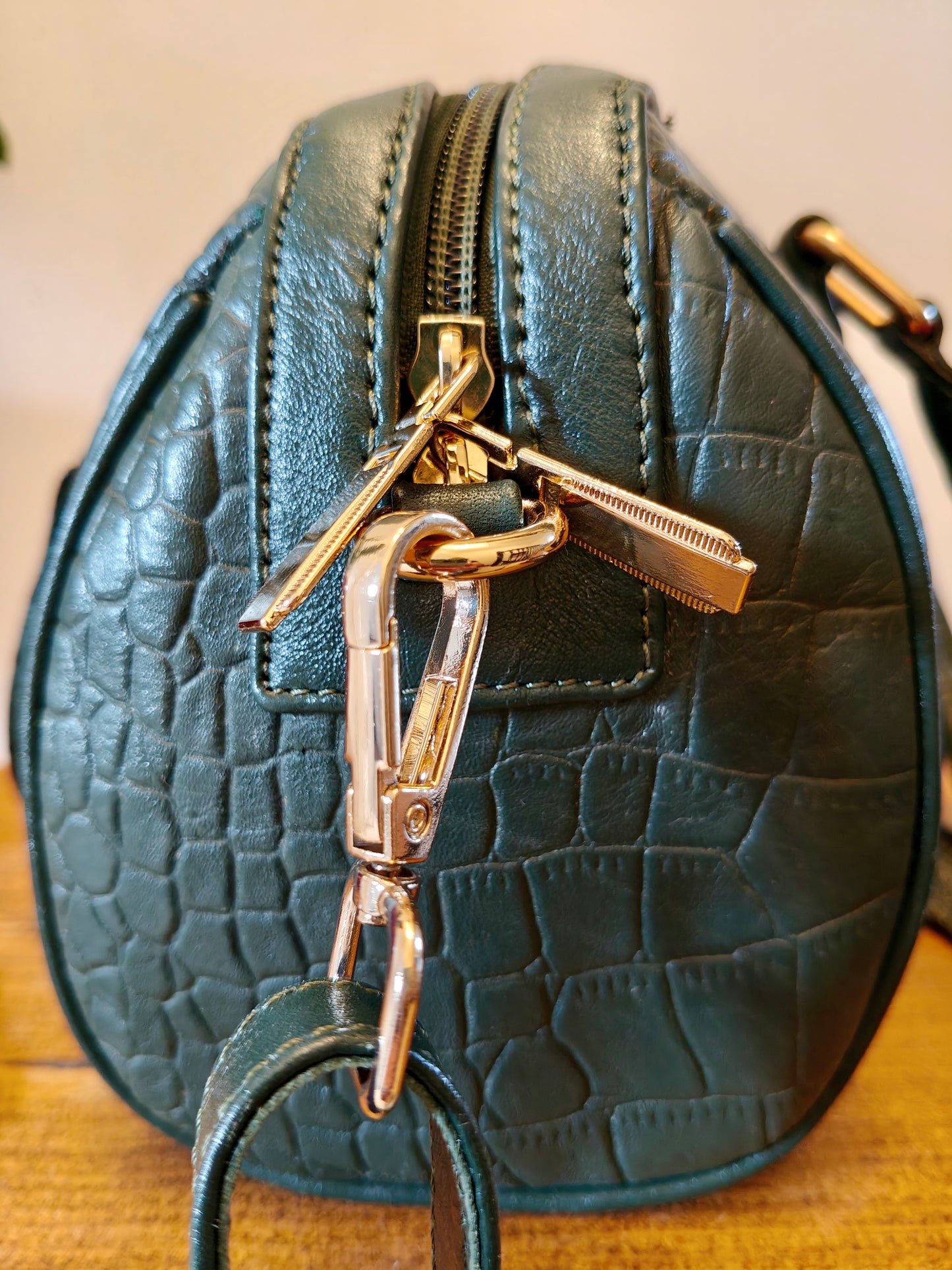 Auric Elite mini shoulder bag Green - NDM leather