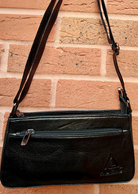 Auric Ems shoulderbag Black - NDM Leather