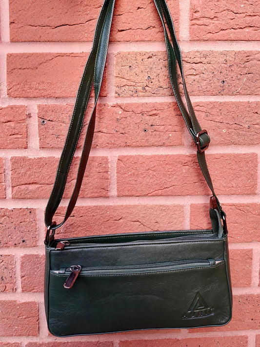 Auric Ems shoulderbag Green - NDM Leather