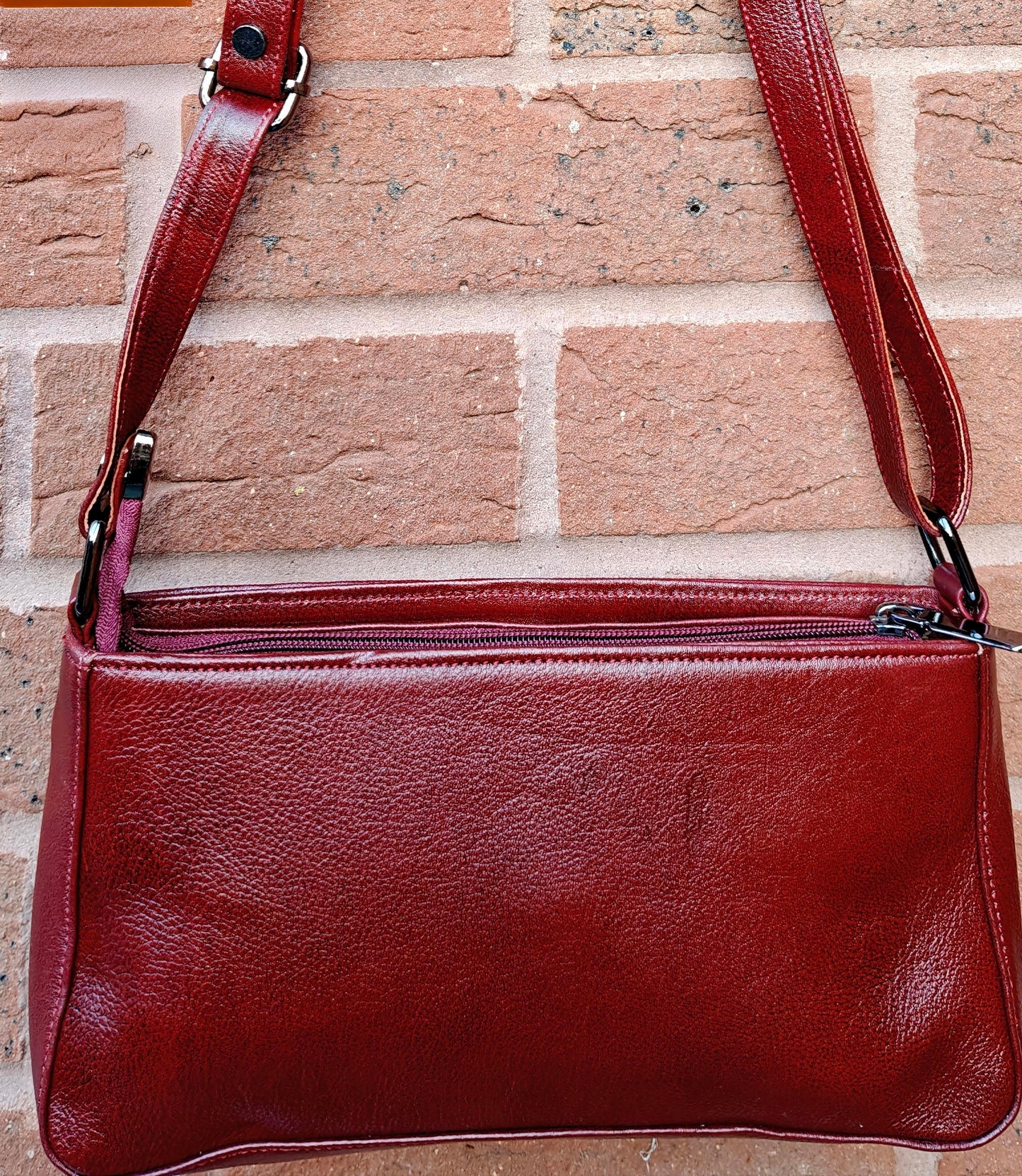 Auric Ems shoulderbag Red - NDM Leather