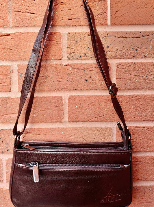 Auric Ems shoulderbag Tan - NDM Leather