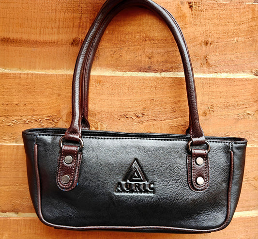 Auric Kayak handbag Black - NDM Leather