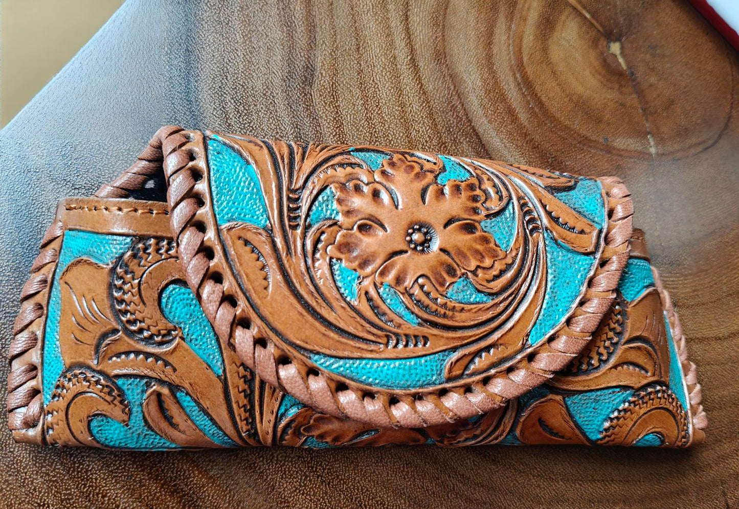 Auric Turquoise spec case - Handcarved leather