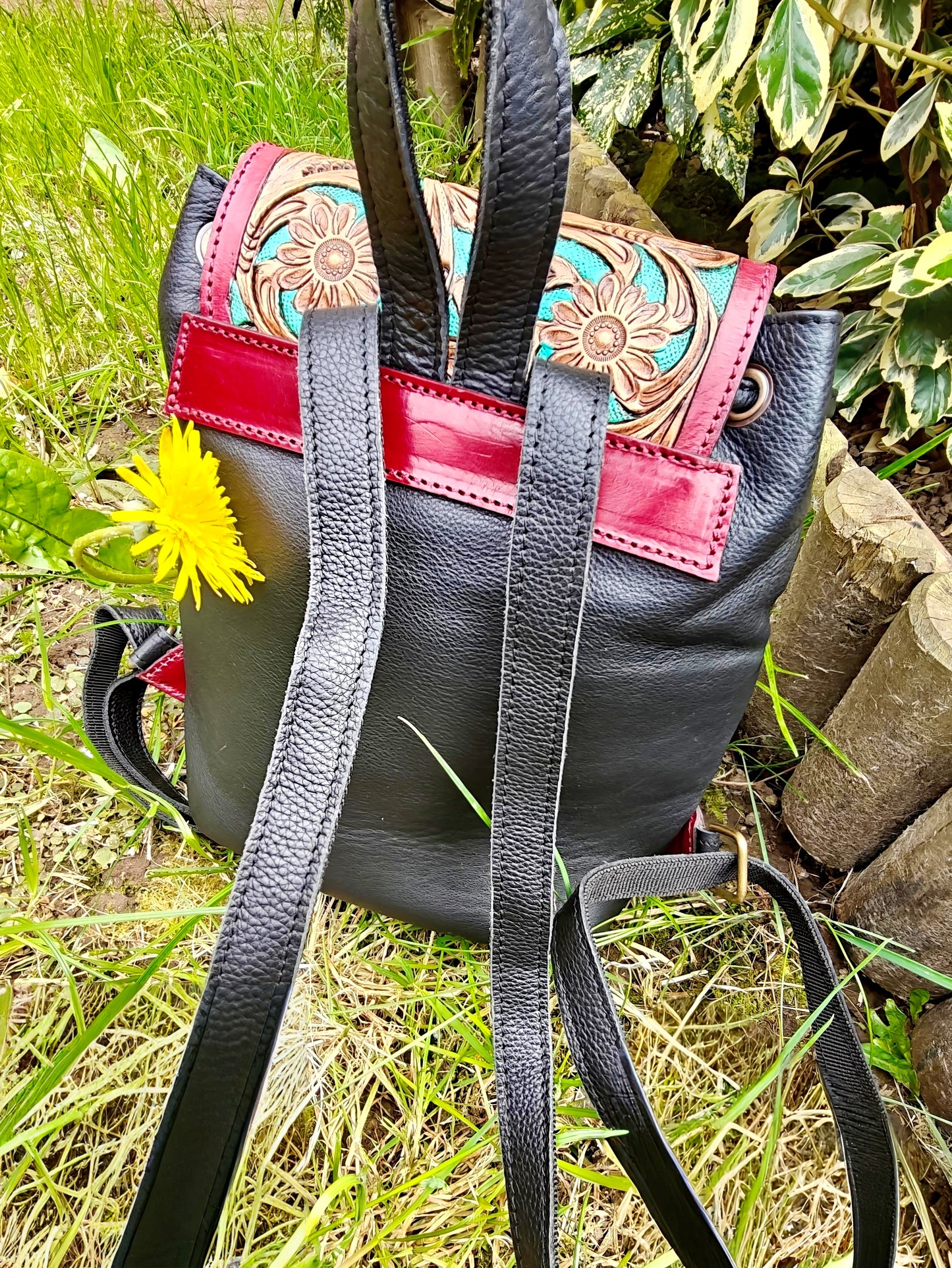 Auric Exotica Mini Hand-Carved Leather Backpack – Black & Phiroza Artisan Rucksack