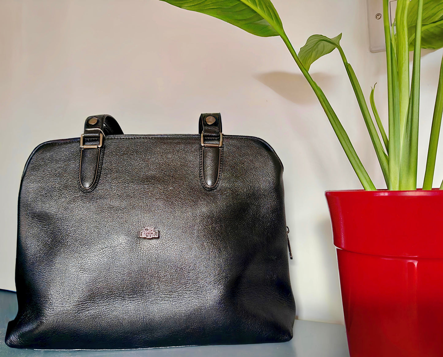 Bessel Cov-3 Tote Black