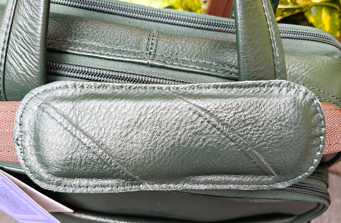 Bessel Genius Multi compartment Laptop bag - Green