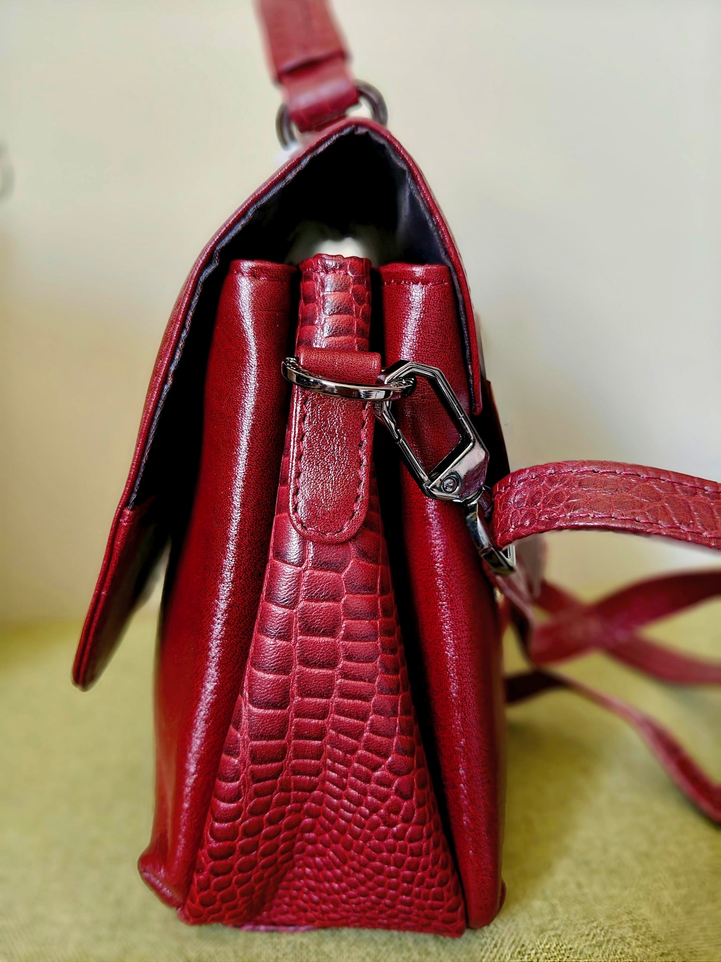 Bessel Snaloc Red